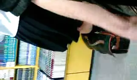 Ela conheceu seu vídeos para adultos grátis marido em trajes sexy