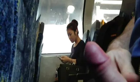 Descuido no sexo video adulto de uma menina à procura de amor
