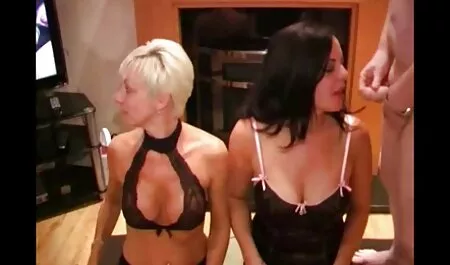 Dois morena magro menina para ter sexo, videospornoadulto Boquete no sofá