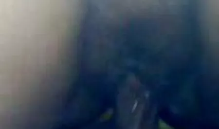Meninas curvilíneas se masturbando com dildos antes de chupar videos adultos on line pau