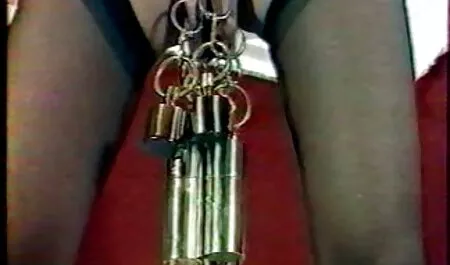 Dois peituda milfs videos adultos online gratis para uma casal com uma cool cara galo