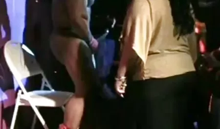 Jovem modelo pornô escravidão e forçado a beber os melhores videos adultos
