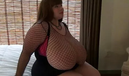 Dois video adulto erotico jovem latina menina compartilhar o pau de um cara