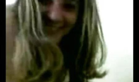 Vagina de xvideo para adultos uma jovem, cabelo castanho dificuldade pode ter um grande vibrador