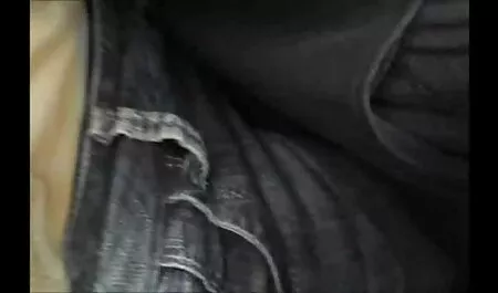 Três Peituda maduras lésbicas Tendo video sexo adulto uma orgia de sexo selvagem