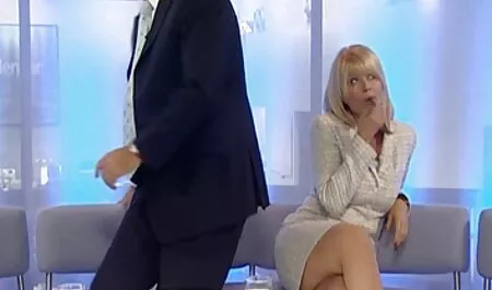 Serviço completo profissional da lavagem vídeo de pornô de adulto de carros