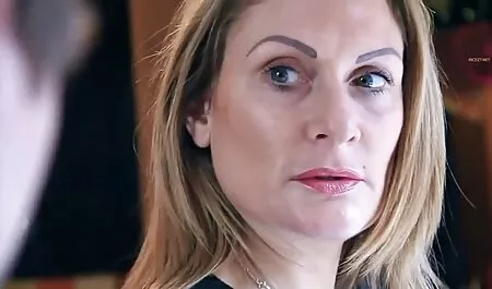 A menina é allowed para chupar video erotico adulto grande galo e equitação isto