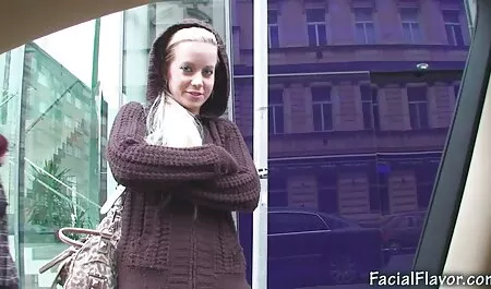 Bonito modelo pornô Asiático recebe seu video de sexo entre adultos burro puxado em um pau grande com apertado anal