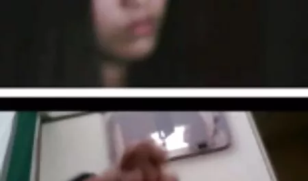 Uma jovem xxx adulto video Amadora convidou um agente pornô para fodê-la na bunda enquanto o vibrador está na buceta dela