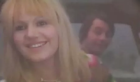 Cara dedos de um videos adultos free jovem Asiático,