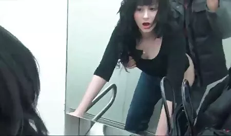 Jovens videos para adultosxnxx cadelas fornecer serviços sexuais para um homem negro