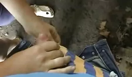 Nova grande video adulto gratis esposa claramente traindo seu marido com filho, preto, frio, bem na cama do casamento
