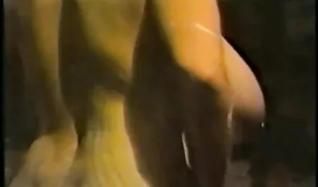 Dois caras fodem uma jovem puta muito difícil videos adultos pt com você